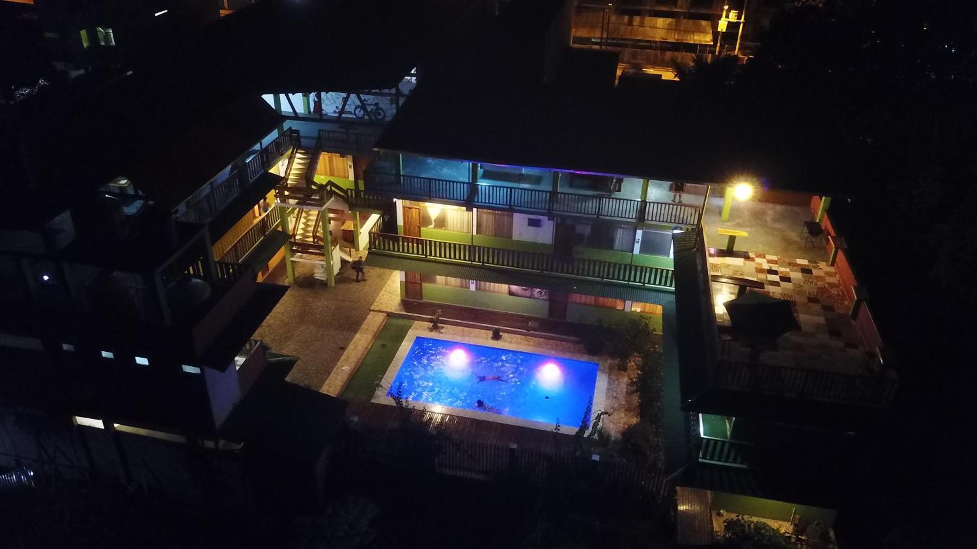 坦博帕塔住宿加早餐旅馆 马尔多纳多港 外观 照片
